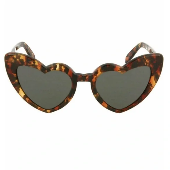 Saint Laurent Lou Lou Heart Shape Brown
Tortoise Cat Eye Sunglasses Case m_68efdc4188849a058db80248.jpg main image 2